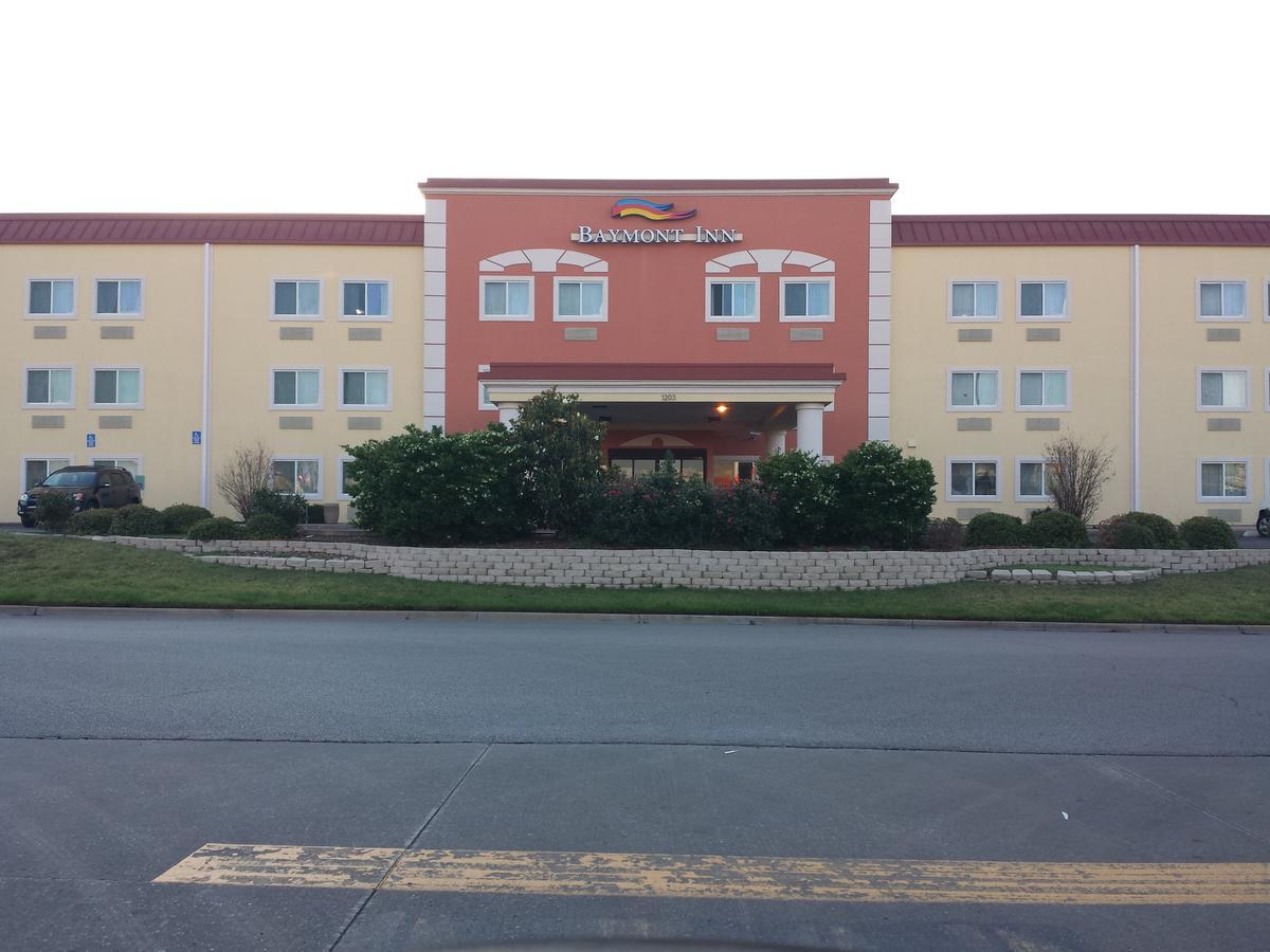 Baymont By Wyndham Lawton Hotel Ngoại thất bức ảnh